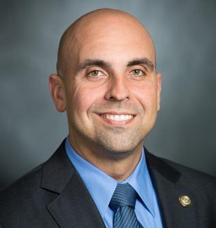 Mando Martinez