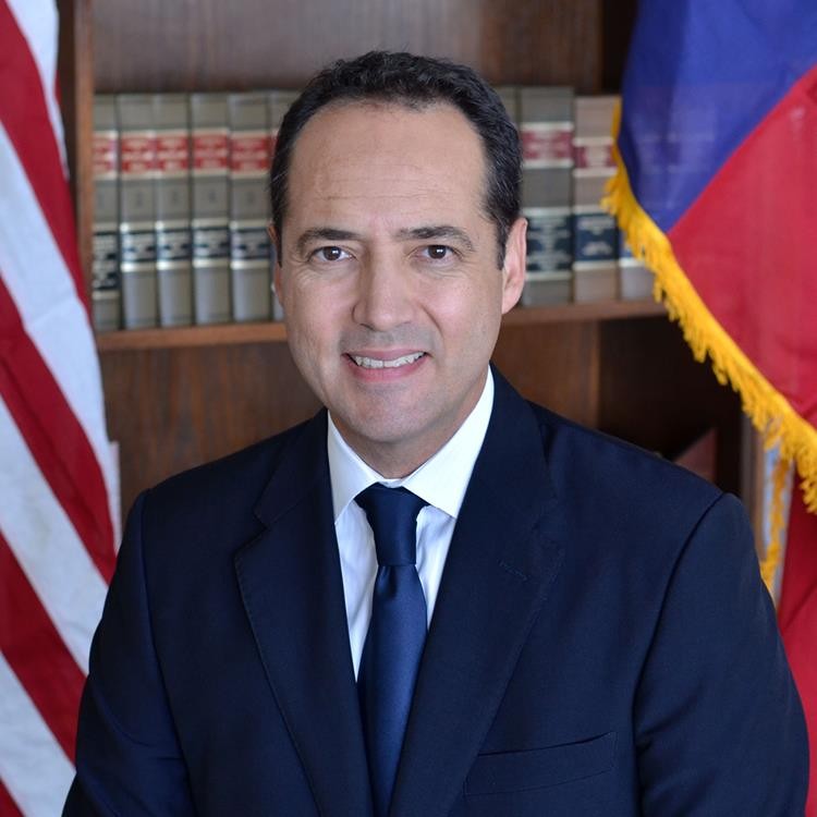 Jose Menendez